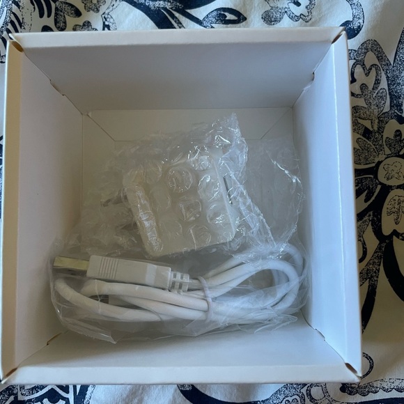 Blink Sync Module Wireless Home Monitoring Alarm System BSM00200U - Picture 4 of 4